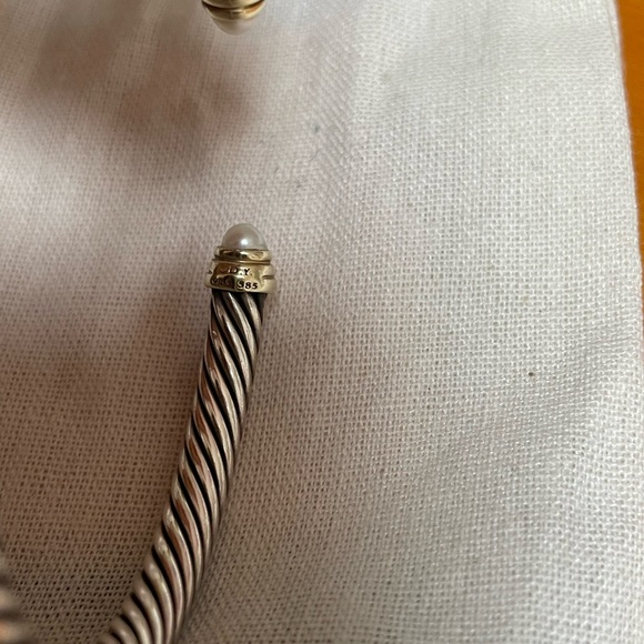 Pearl cable classic David Yurman bracelet - Picture 5 of 8